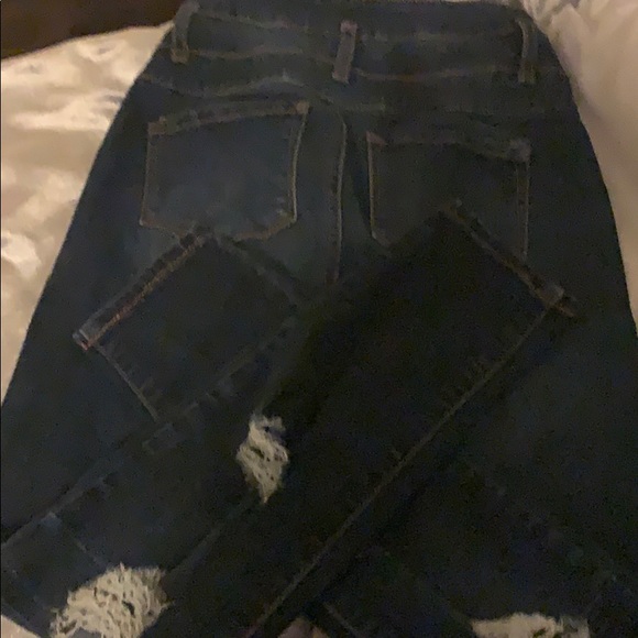 Jeans - Picture 3 of 3
